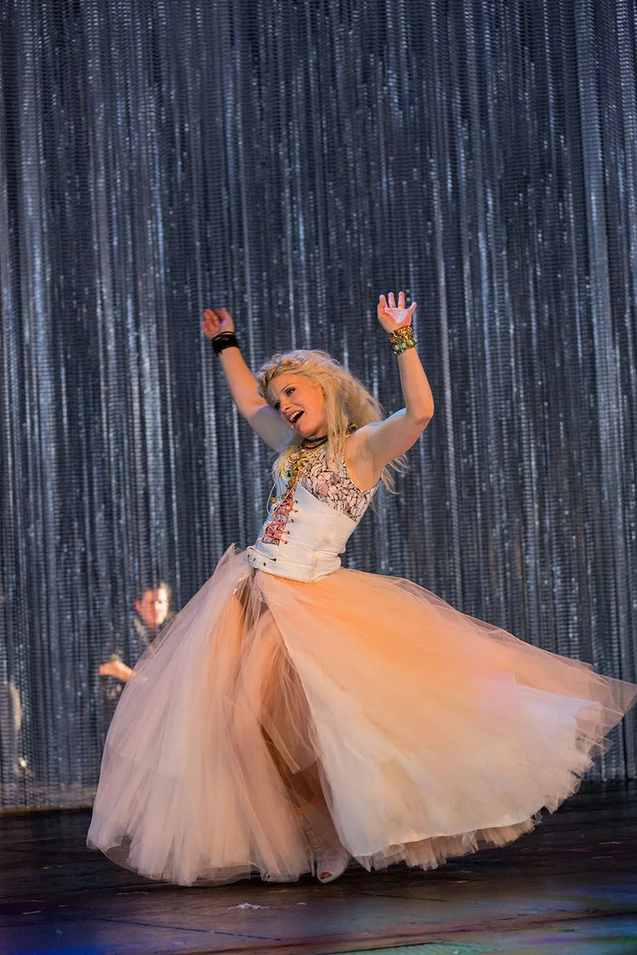 Maria Goldmann als Lady Macbeth in Macbeth, Theater Osnabrück 2014